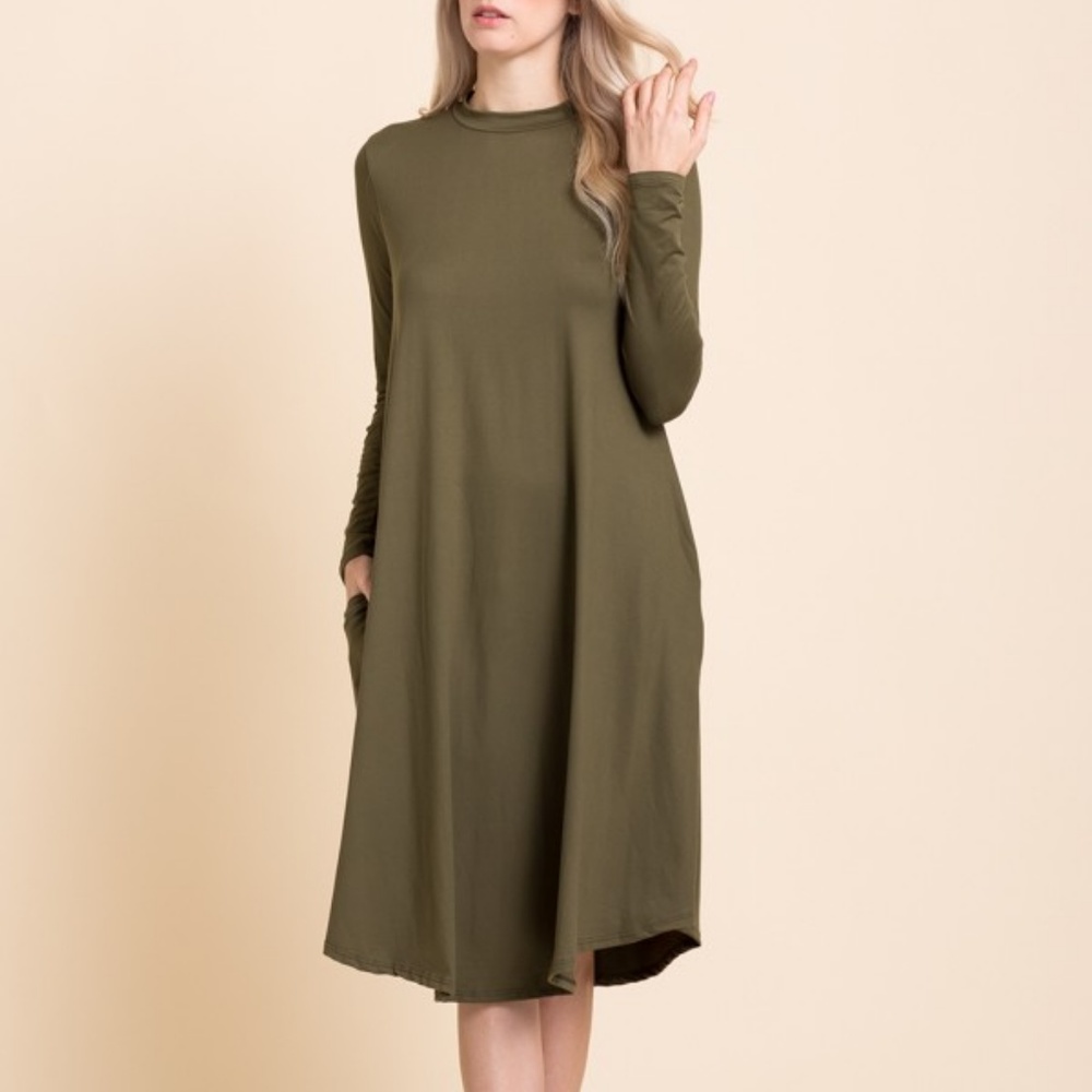 NWT Long Sleeve Mock Neck Midi Dress in Olive